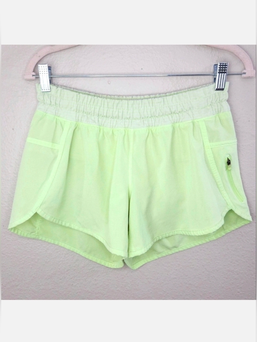 LULULEMON Tracker Short III 4" Size 6 Clear Mint Zest Hyper Stripe